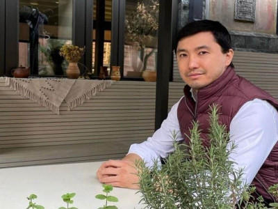 Экс-депутату Кайрата Кудайбергену вновь пролили арест