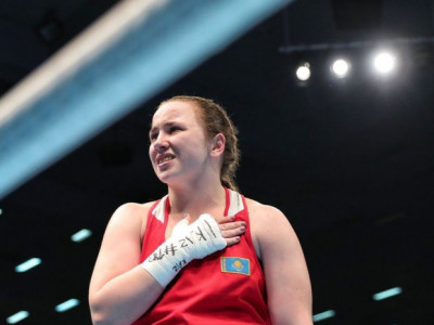 Чемпионка мира из Казахстана вышла в четвертьфинал женского ЧМ-2023 по боксу