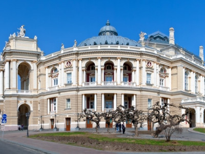 В Одессе слышны взрывы, в области – воздушная тревога