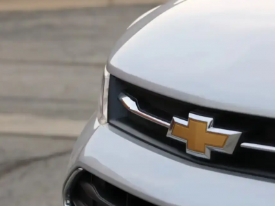GM впровадить штучний інтелект у бортові комп’ютери своїх автомобілів