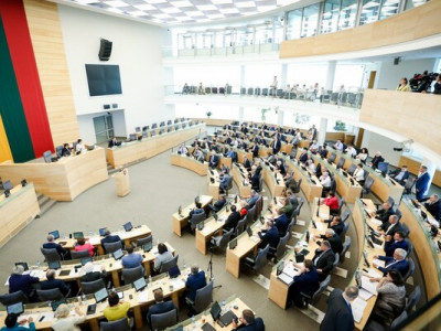 Парламент Литви закликав розпочати повну міжнародну ізоляцію Росії