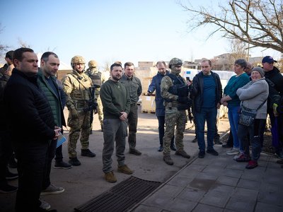 Зеленский: Благодарен всем, кто помогает восстанавливать нормальность жизни после российского зла