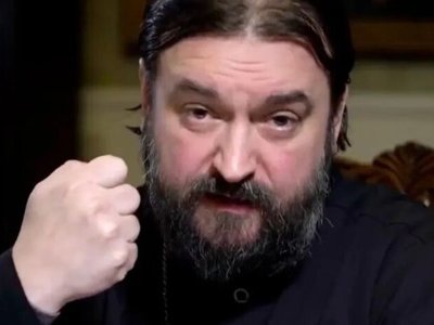 Російська церква закликала бомбити Україну, але робити це з молитвою (відео)