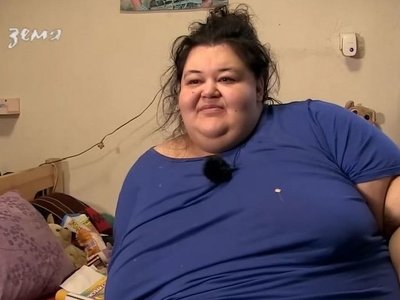 Женщина умерла из-за лишнего веса: начала есть из-за лечения и набрала 300 килограммов