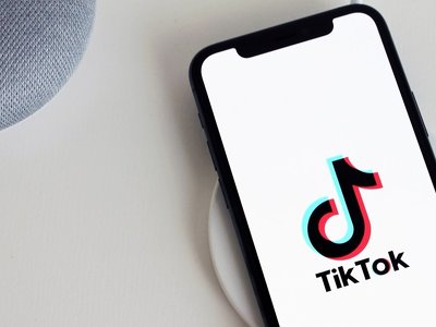 Китай стал на защиту TikTok. В Пекине заявили, что не разрешат принудительную продажу приложения