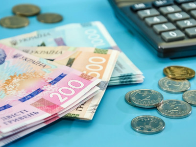Каковы средние размеры пенсии и субсидии в Донецкой области