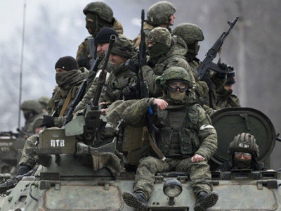 Россияне готовятся к бегству и пытают тех, кто не хочет получать паспорт РФ