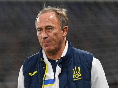 Чемодан собран: Петраков отреагировал на поражение в первой игре во главе сборной Армении