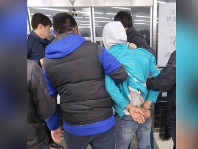 Побег двух казахстанцев из аэропорта в Южной Корее: стали известны подробности