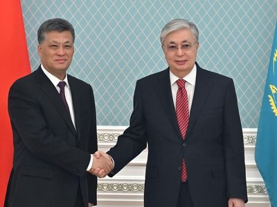 Токаев принял секретаря парткома КПК Синьцзяна