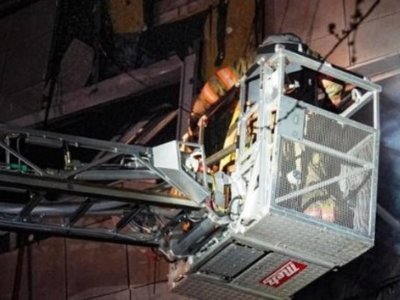 МЧС сообщили о ликвидации пожара после ночной атаки русских
