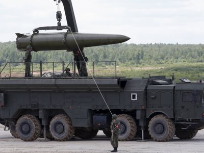 Что такое тактическое ядерное оружие, которым Россия угрожает миру?
