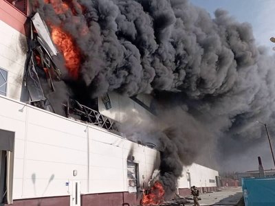 ЗМІ пишуть про пожежу в районі заводу МАЗ в Мінську