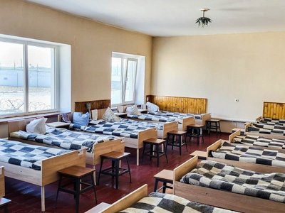 В ответ миссии ООН: Лубинец показал условия в лагере для российских военнопленных (ФОТО)