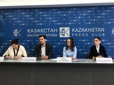Наблюдатели: ЦИК преувеличила число проголосовавших в Алматы