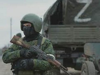 На Запоріжжі знеструмлена залізнична станція, через яку ворог переганяє важке озброєння на фронт
