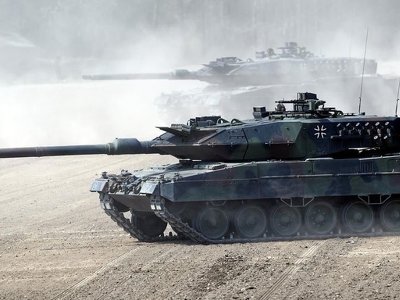 Немецкие танки Leopard 2 прибыли в Украину