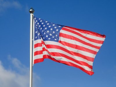 США не обнаружили серьезных нарушений, связанных с помощью Украины