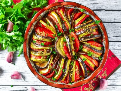 Готуємо яскравий овочевий рататуй у духовці