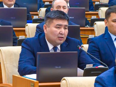 Работа Правительства будет контролироваться партией «AMANAT» – Елнур Бейсенбаев