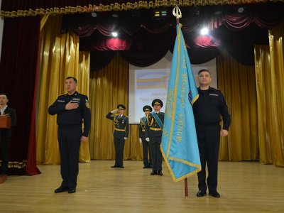 ДЧС области Абай вручено знамя органов гражданской защиты