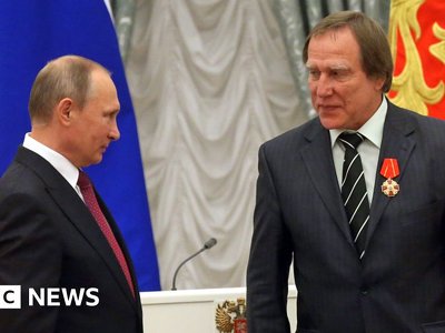 Банкиры осуждены за помощь другу Путина