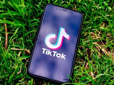В НАТО запретили TikTok на рабочих телефонах
