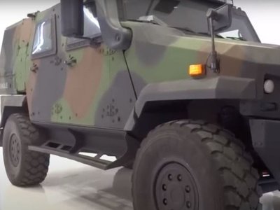 Немецкий предприниматель рассказал о поставке швейцарских бронемашин Украине — Financial Times