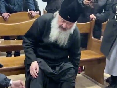 Экс-наместник Лавры не хотел одевать э-браслет по состоянию здоровья: Мне дали бактериологическое оружие (видео)
