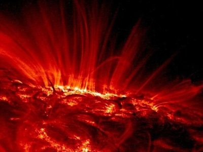 Землю накроют мощные магнитные бури: названы опасные даты в апреле