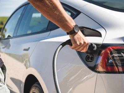 Какие электромобили покупают украинцы в 2023 году: составлен рейтинг топ-10 моделей