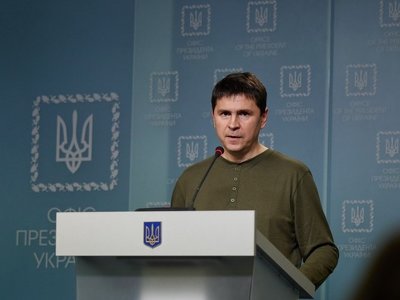 Подоляк заявил о необходимости демилитаризованной зоны до 120 км вглубь РФ