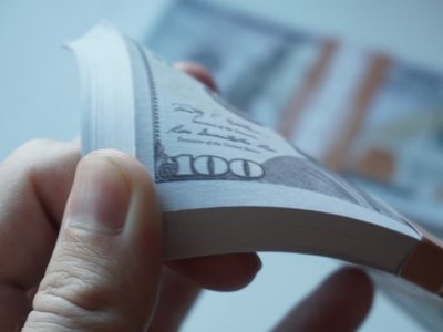 Курс доллара в казахстанских обменниках 30 мая