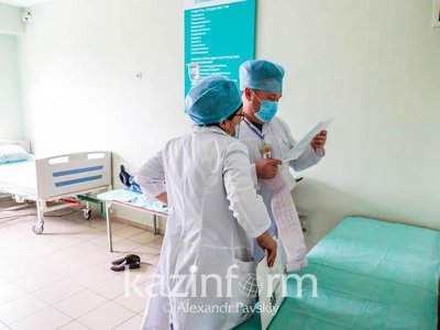 Увеличить количество соцгрантов для борьбы с ВИЧ поручил Премьер-Министр РК