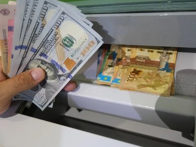 Курс доллара в обменниках Алматы 30 мая 2023