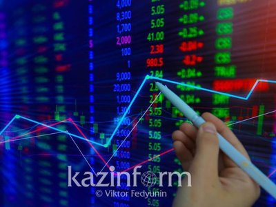 Мы живем в разных Казахстанах – депутат о статистике и реальных зарплатах населения