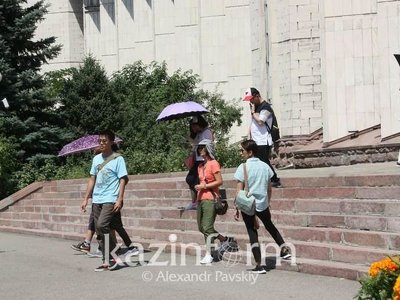 Четыре человека получили тепловой удар в СКО