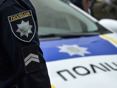 Лежал больше года: в Тернопольской области на тракторной бригаде обнаружили скелет мужчины