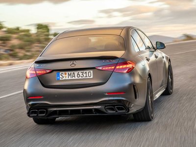 Mercedes-AMG C 63 S подорожчав зі зміною покоління, але обзавівся новими опціями