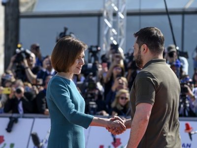 Саммит в замке Mimi прошел успешно. Но как дела в самой Молдове?