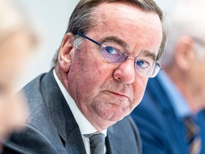 Германия пересмотрит позицию по поставкам истребителей Украине