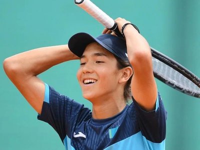 Амир Омарханов стал абсолютным чемпионом турнира в Грузии