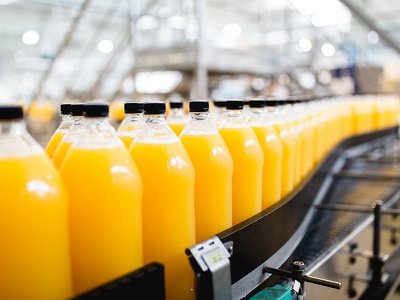 Производство безалкогольных напитков в Казахстане увеличилось на 10,2%