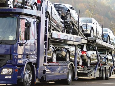 Незаконную схему регистрации автомобилей из Южной Кореи пресекли полицейские Алматы