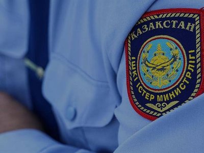 Сотрудников полицейской службы спецохраны задержали в Актюбинской области