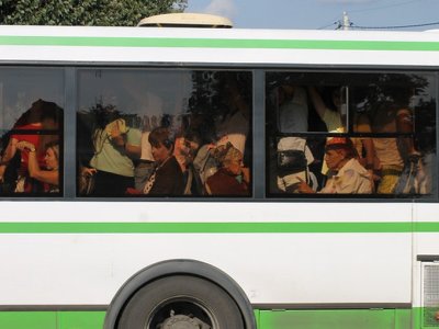 Пассажиры задыхаются — почему в автобусах Астаны нет кондиционеров, объяснили в CTS