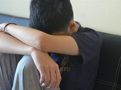 Плевали, прыгали на нем: Дело о жестоком избиении мальчика в Павлодаре взято под контроль