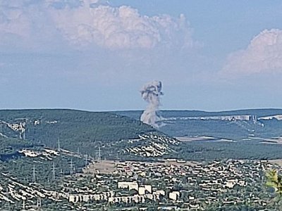 В оккупированном Крыму раздались сильные взрывы: куда прилетела бавовна и фото