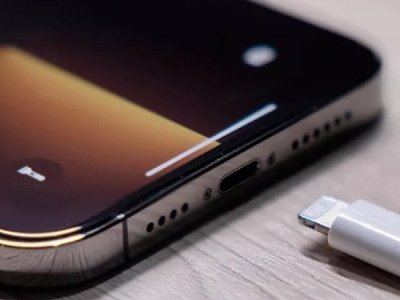 Стало известно, почему опасно спать рядом с заряжающимся iPhone