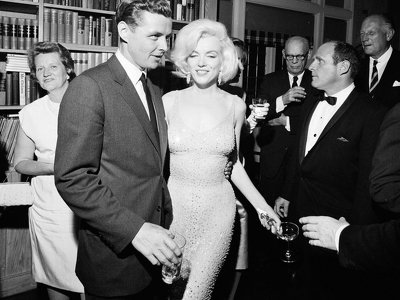 20 самых дорогих платьев всех времен и народов